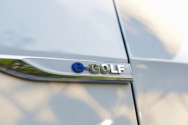 Used 2019  Volkswagen e-Golf 4d Hatchback SE at Pre-Owned Plus near San Antonio, TX