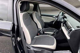 Used 2025  Volkswagen Taos SE 4MOTION at Pre-Owned Plus near San Antonio&comma; TX