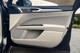 Used 2020  Ford Fusion Hybrid 4d Sedan FWD SE at Pre-Owned Plus near San Antonio&comma; TX