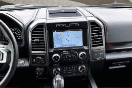 Used 2018  Ford F-150 4WD SuperCrew Lariat 5 1&sol;2 at Pre-Owned Plus near San Antonio&comma; TX