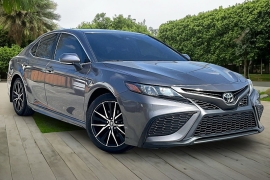 Used 2021  Toyota Camry SE Auto AWD at Pre-Owned Plus near San Antonio&comma; TX