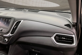 Used 2022  Chevrolet Equinox FWD 4dr LT w&sol;1LT at Pre-Owned Plus near San Antonio&comma; TX