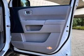 Used 2015  Honda Pilot 4d SUV FWD EX-L w&sol;Nav at Pre-Owned Plus near San Antonio&comma; TX