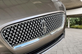 Used 2018  Lincoln MKZ 4d Sedan FWD Reserve V6 at Pre-Owned Plus near San Antonio&comma; TX