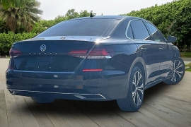Used 2022  Volkswagen Passat 2&period;0T SE Auto at Pre-Owned Plus near San Antonio&comma; TX