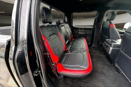 Used 2018  Ford F-150 4WD SuperCrew Lariat 5 1&sol;2 at Pre-Owned Plus near San Antonio&comma; TX