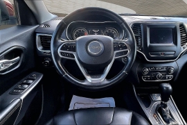 Used 2019  Jeep Cherokee 4d SUV FWD Latitude Plus 2&period;4L at Pre-Owned Plus near San Antonio&comma; TX