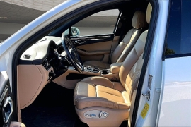 Used 2020  Porsche Macan 4d SUV AWD at Pre-Owned Plus near San Antonio&comma; TX