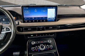 Used 2022  Lincoln Nautilus Reserve AWD at Pre-Owned Plus near San Antonio&comma; TX