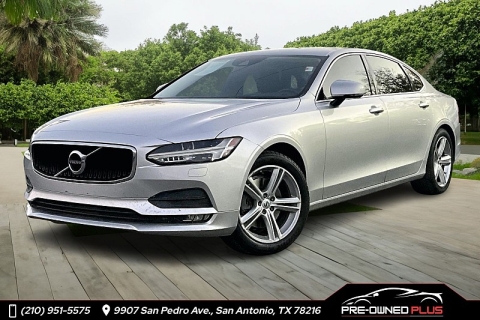 2018 Volvo S90 Momentum's photo