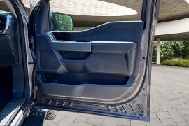 Used 2022  Ford F-150 4WD LARIAT SuperCrew 5&period;5' Box at Pre-Owned Plus near San Antonio&comma; TX