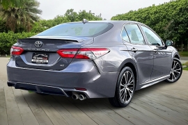 Used 2019  Toyota Camry 4d Sedan SE at Pre-Owned Plus near San Antonio&comma; TX