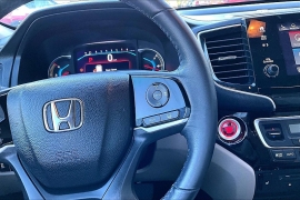 Used 2020  Honda Pilot 4d SUV FWD Touring 8-Passenger at Pre-Owned Plus near San Antonio&comma; TX