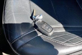 Used 2018  Ford Explorer 4d SUV 4WD Platinum at Pre-Owned Plus near San Antonio&comma; TX