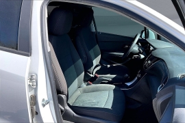 Used 2021  Chevrolet Trax FWD 4dr LS at Pre-Owned Plus near San Antonio&comma; TX