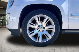 Used 2018  Cadillac Escalade ESV 4d SUV 4WD Premium Luxury at Pre-Owned Plus near San Antonio&comma; TX