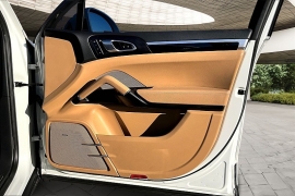 Used 2018  Porsche Cayenne 4d SUV AWD Platinum at Pre-Owned Plus near San Antonio&comma; TX