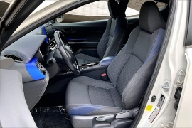 Used 2020  Toyota C-HR 4d SUV XLE at Pre-Owned Plus near San Antonio, TX