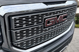 Used 2018  GMC Sierra 1500 4WD Crew Cab Denali at Pre-Owned Plus near San Antonio&comma; TX