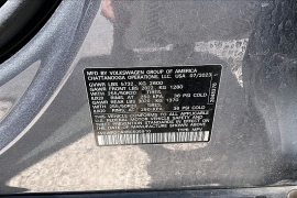 Used 2024  Volkswagen Atlas 2&period;0T SE w&sol;Technology FWD at Pre-Owned Plus near San Antonio&comma; TX