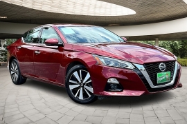 Used 2022 Nissan Altima 2.5 SL AWD Sedan at Pre-Owned Plus near San Antonio, TX