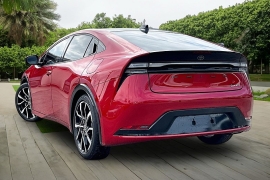 Used 2025  Toyota Prius Plug-In Hybrid XSE at Pre-Owned Plus near San Antonio&comma; TX