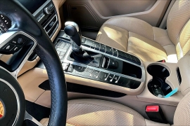 Used 2019  Porsche Macan 4d SUV AWD at Pre-Owned Plus near San Antonio&comma; TX