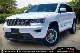  2018 Jeep Grand Cherokee 4d SUV 2WD Laredo at Pre-Owned Plus near San Antonio, TX