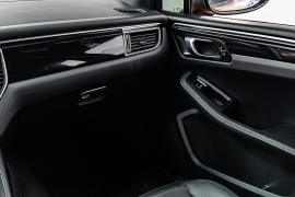 Used 2018  Porsche Macan 4d SUV AWD S at Pre-Owned Plus near San Antonio, TX