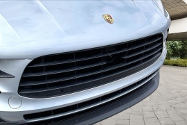 Used 2020  Porsche Macan 4d SUV AWD S at Pre-Owned Plus near San Antonio&comma; TX