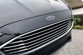 Used 2020  Ford Fusion Hybrid 4d Sedan FWD SE at Pre-Owned Plus near San Antonio&comma; TX