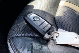 Used 2018  Ford F-150 4WD SuperCrew Platinum 5 1&sol;2 at Pre-Owned Plus near San Antonio&comma; TX