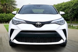 Used 2020  Toyota C-HR 4d SUV XLE at Pre-Owned Plus near San Antonio, TX