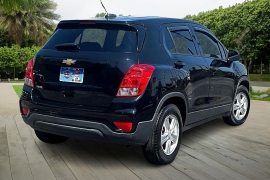 Used 2020  Chevrolet Trax 4d SUV FWD LS at Pre-Owned Plus near San Antonio&comma; TX