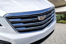 Used 2018  Cadillac XT5 4d SUV FWD Luxury at Pre-Owned Plus near San Antonio&comma; TX