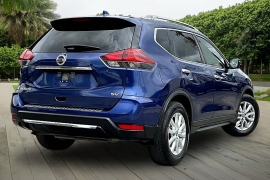 Used 2018  Nissan Rogue 4d SUV FWD SV at Pre-Owned Plus near San Antonio&comma; TX