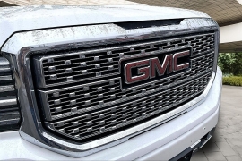Used 2017  GMC Sierra 1500 4WD Crew Cab Denali at Pre-Owned Plus near San Antonio&comma; TX