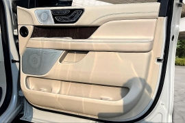 Used 2021 Lincoln Navigator Reserve 4x4 at Pre-Owned Plus near San Antonio, TX