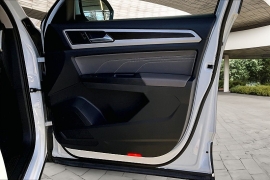 Used 2021  Volkswagen Atlas 2021&period;5 3&period;6L V6 SE w&sol;Technology FWD at Pre-Owned Plus near San Antonio&comma; TX