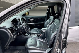 Used 2019  Jeep Cherokee 4d SUV 4WD Limited 3&period;2L at Pre-Owned Plus near San Antonio&comma; TX