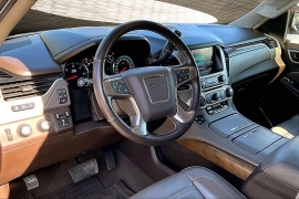 Used 2019  GMC Yukon 4d SUV 4WD Denali at Pre-Owned Plus near San Antonio&comma; TX