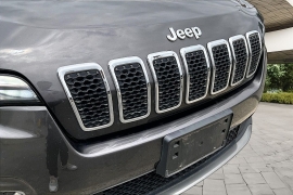 Used 2019  Jeep Cherokee 4d SUV 4WD Limited 3&period;2L at Pre-Owned Plus near San Antonio&comma; TX