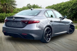 Used 2020  Alfa Romeo Giulia 4d Sedan RWD Sport at Pre-Owned Plus near San Antonio&comma; TX