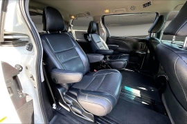 Used 2017  Toyota Sienna 4d Wagon SE at Pre-Owned Plus near San Antonio&comma; TX