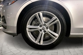 Used 2018  Volvo S90 4d Sedan FWD T5 Momentum at Pre-Owned Plus near San Antonio&comma; TX