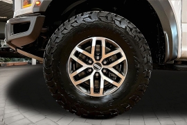 Used 2018  Ford F-150 4WD SuperCrew Raptor at Pre-Owned Plus near San Antonio&comma; TX