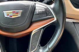 Used 2019  Cadillac XT5 4d SUV AWD Platinum at Pre-Owned Plus near San Antonio&comma; TX