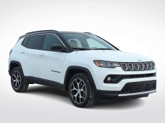 Used 2024 Jeep Compass Limited 4x4 at Maxx Loans near ,