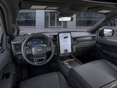 Used 2024 Ford Expedition Platinum 4x4 at Maxx Loans near ,