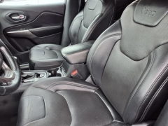 Used 2020 Jeep Cherokee 4d SUV 4WD Limited High Altitude 2.0T at Maxx Loans near St. Adrian, MI
